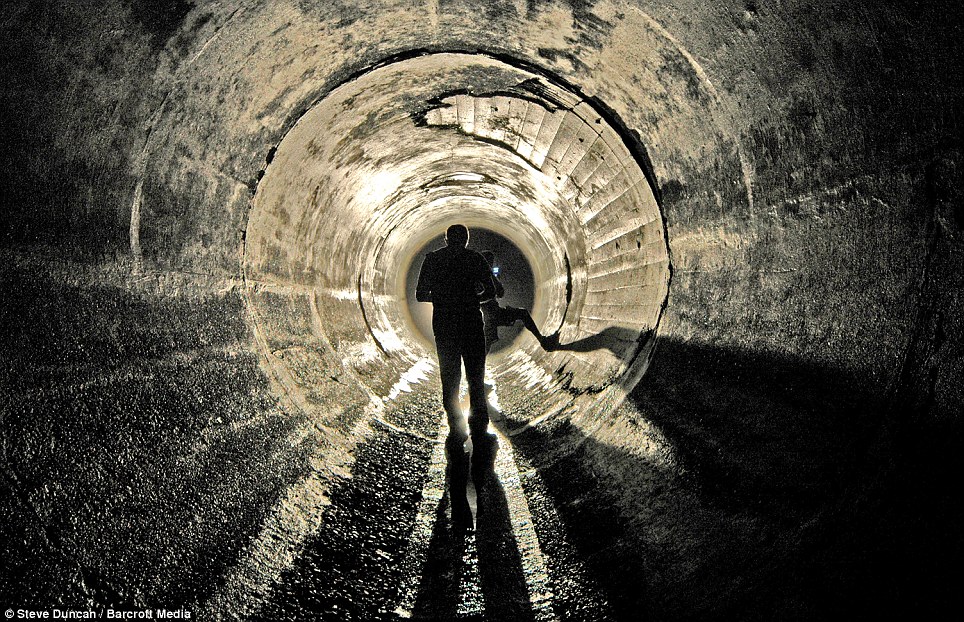 article-2178141-1430F204000005DC-915_964x622